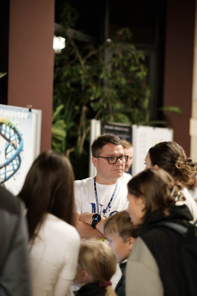 A scientist among the participants.