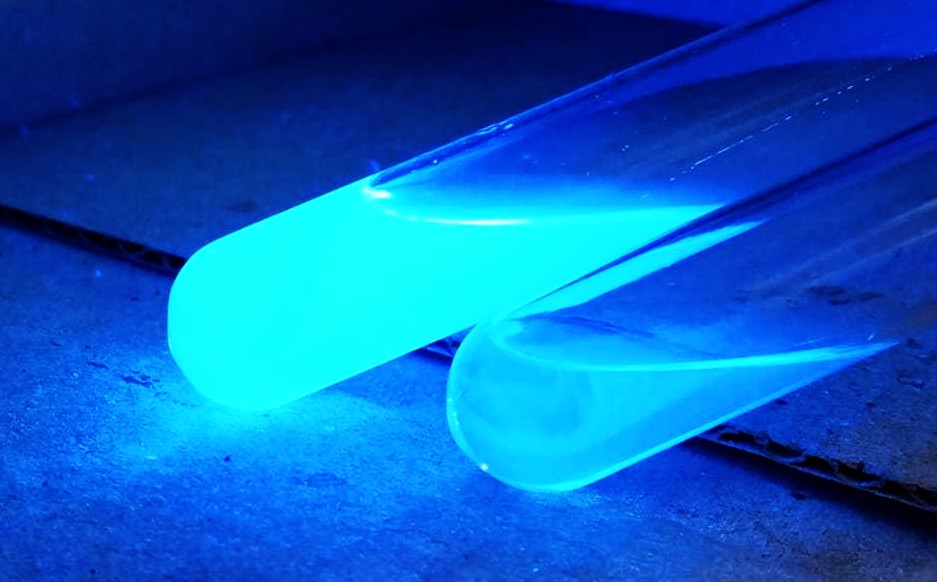 Fluorescencyjne frakcje sond molekularnych po rozdziale chromatograficznym