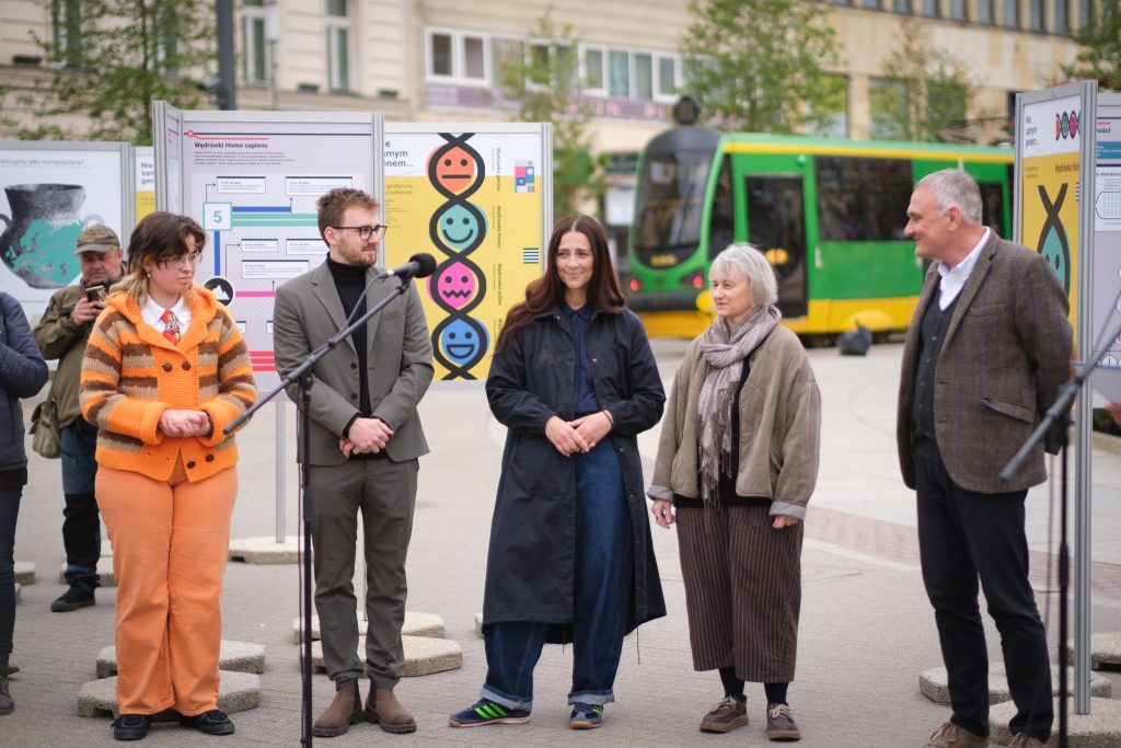 The official opening of the exhibition. A photo of the artists and professors